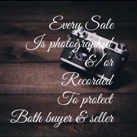 Vintage Faux Black And Gold Lace Choker - Picture 9 of 9